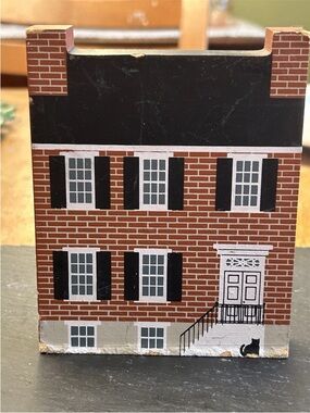 The Cat's Meow Hagerstown Miller & Jonathan Hagerstown Houses 1988- set of 2